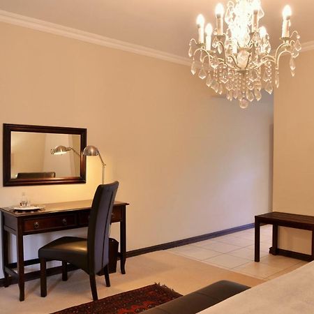 Hotel La Vieille Ferme Johannesburg Esterno foto