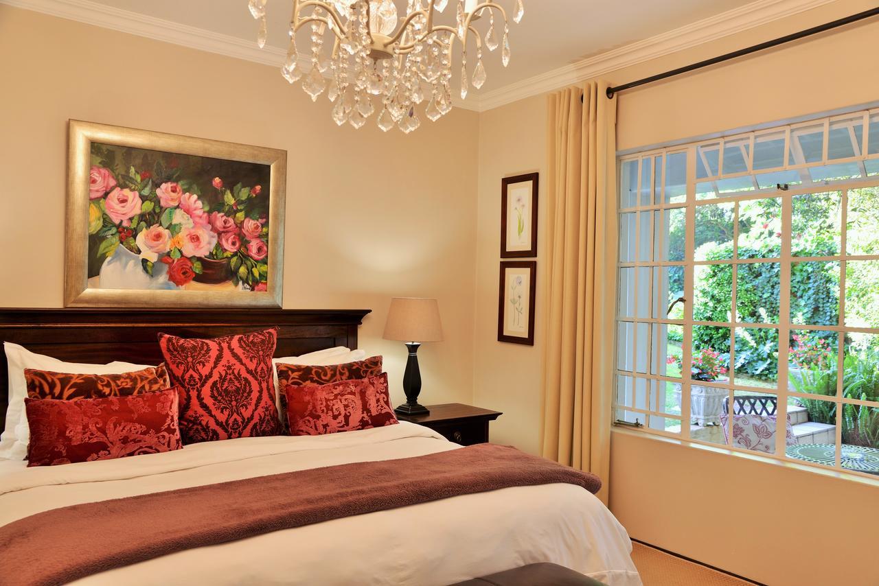 Hotel La Vieille Ferme Johannesburg Esterno foto