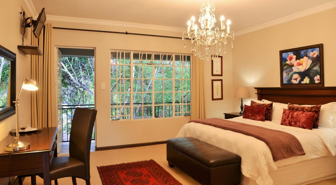 Hotel La Vieille Ferme Johannesburg Esterno foto